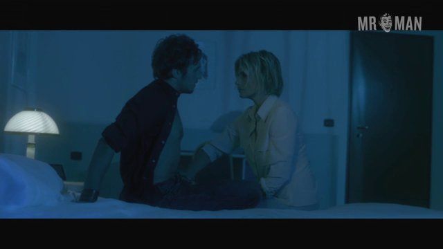 Hottest Amante di Anna Scenes. Sexy, Shirtless, butt, straight. 3477