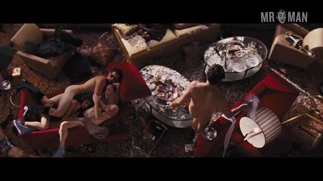 Leonardo DiCaprio Naked as Jordan Belfort. Butt, sexy, shirtless. 3567