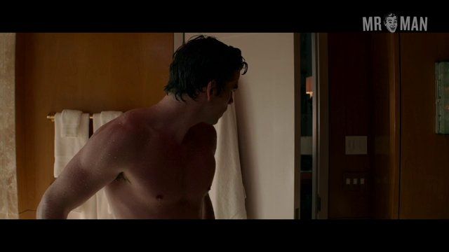 Sexiest Scenes of Adam Cassidy from Paranoia. Sexy, Shirtless, bathing suit, straight. 3779