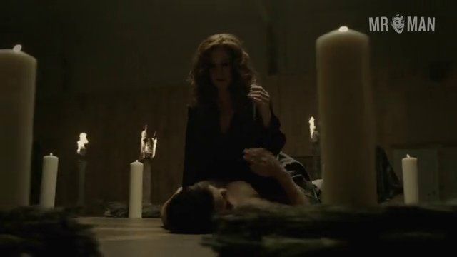 Sexiest Scenes of Aleister from Bitten. Sexy, Shirtless, Straight. 8555