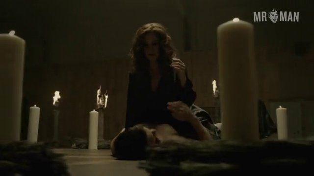 Sexiest Scenes of Aleister from Bitten. Sexy, Shirtless, Straight. 8555