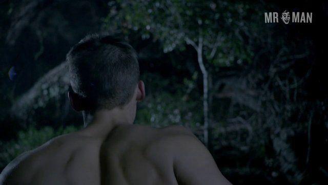 Sexiest Cody Christian Scene in Teen Wolf. Shirtless, sexy. 10123