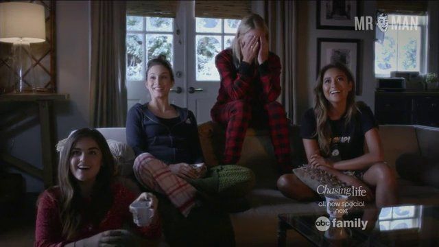 Sexiest Keegan Allen Scene in Pretty Little Liars. Sexy, Shirtless, Underwear, straight. 7555
