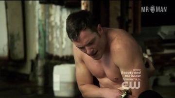 Sexiest Sean Paul Braud Scene in Star-Crossed. Shirtless. 4513