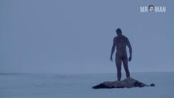 Alexander Ludwig Nude as Bjorn Lothbrok. Butt, Shirtless, sexy, straight. 15848