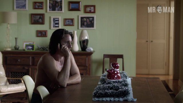 Secrets & Lies's Sexiest Scenes with Martin Henderson. Shirtless, sexy. 5298
