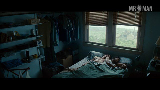 Hottest Christian Bale Scene in Out of the Furnace. Shirtless, Straight. 4826