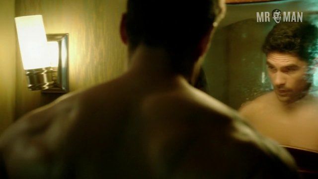 Sexiest Scenes of Seth Gecko from From Dusk Till Dawn: The Series. Sexy, Shirtless, Straight. 11117