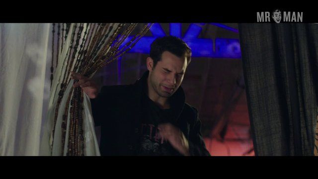 Sexiest Scenes of Jay from Cavemen. Sexy, Shirtless, Straight. 4877