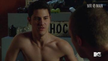 Michael J. Willett, Skyler Maxon in Faking It (2014-2016) Gay Sexy Shirtless Bathing Suit Bulge 11109