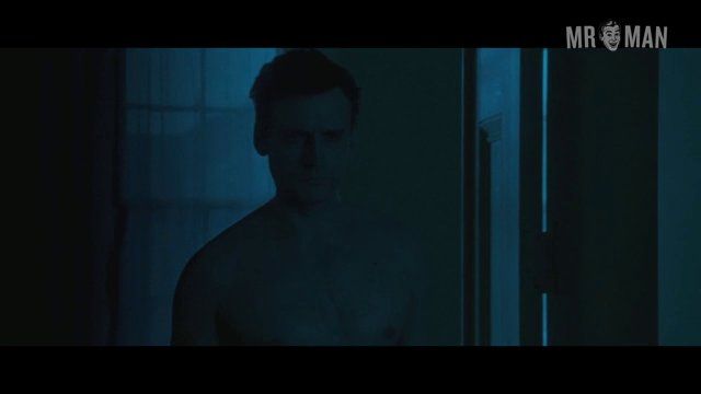 Callum Blue Nude as Dylan / Jaron. Butt, balls, penis. 5132