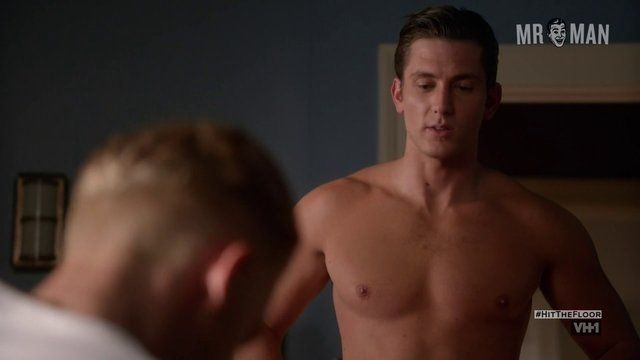 Hottest Brent Antonello Scene in Hit the Floor. Shirtless, butt, gay. 13184