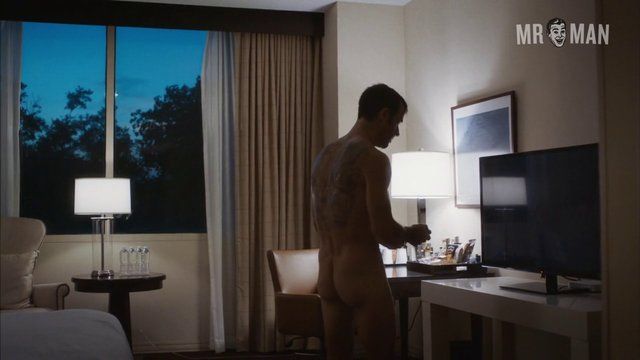 Justin Theroux Nude in The Leftovers. Butt, Shirtless, bulge, sexy. 12034