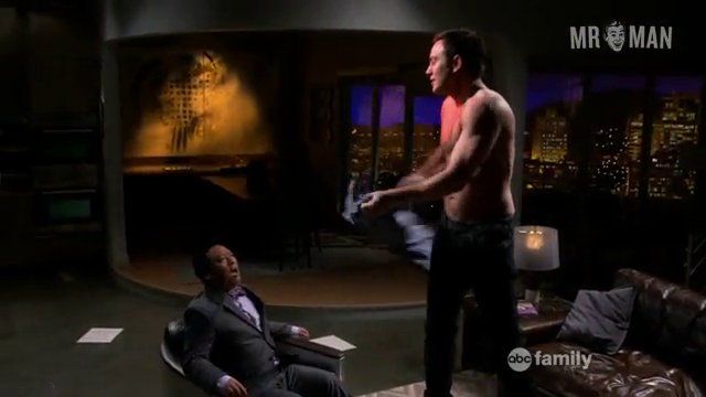 Hottest Jonathan Sadowski Scene in Young & Hungry. Shirtless, Underwear, bathing suit, bulge. 9020