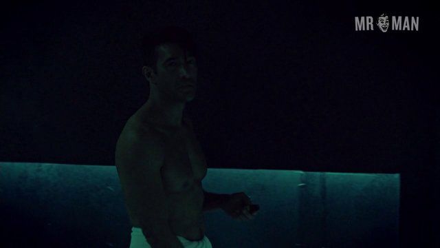 Sexiest Scenes of Dr. Johann Pryce from Hemlock Grove. Shirtless, gay, sexy. 11633