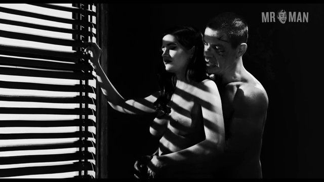 Josh Brolin Nude in Sin City: A Dame to Kill For. Sexy, Shirtless, Butt, straight. 6748
