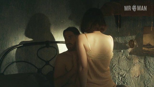Iddo Goldberg in Peaky Blinders (2013-2022) Butt Sexy Shirtless Straight Butt Sexy 6767