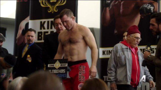 Sexiest Scenes of Alvey Kulina from Kingdom. Shirtless, sexy, straight. 20951