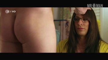 Sebastian Stroebel in Unter Frauen (2012) Butt Bulge Butt 8721