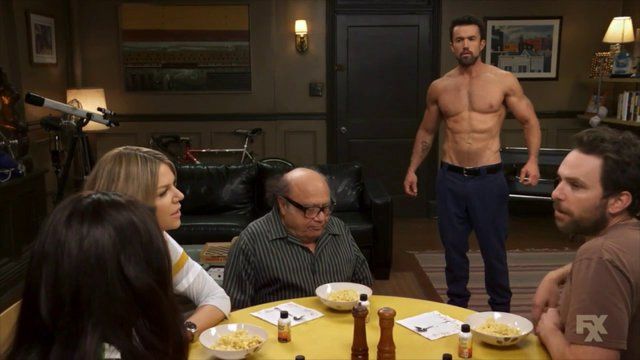 It's Always Sunny in Philadelphia's Sexiest Scenes with Rob McElhenney. Shirtless, sexy. 26082