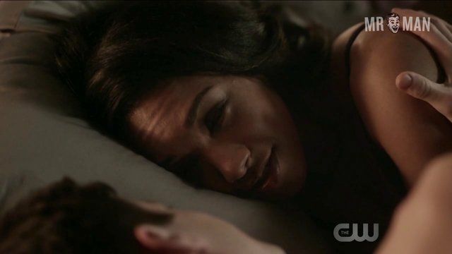 The Flash's Sexiest Scenes with Grant Gustin. Shirtless, sexy. 18156