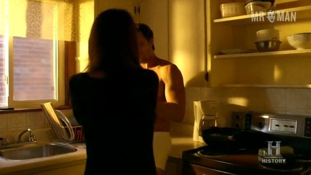 Hottest Damon Runyan Scene in Gangland Undercover. Bulge, Shirtless, Underwear. 8540