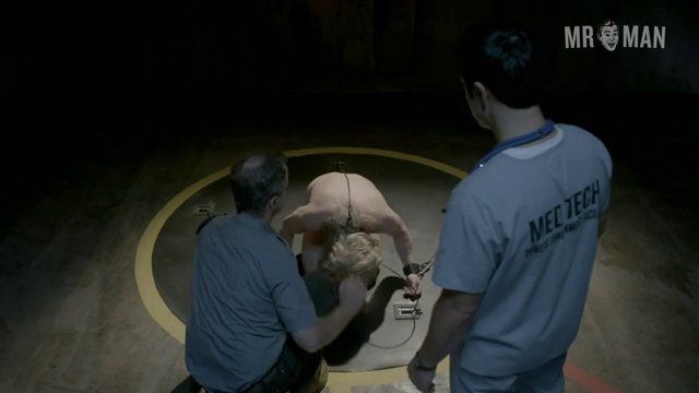 Eddie Izzard Naked in Powers. Butt, Shirtless, penis, sexy. 8827