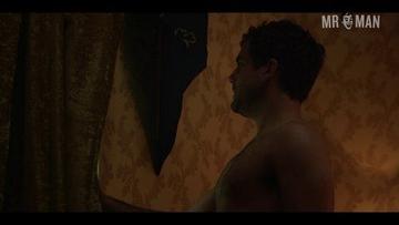 Sexiest Scenes of Luke Curran from Lovesick. Shirtless, Underwear, butt, sexy. 17141