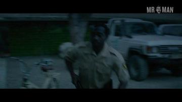 Sean Penn in The Gunman (2015) Sexy Shirtless Sexy Shirtless 10094