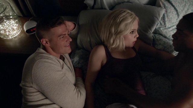 Sexiest Scenes of Justin from iZombie. Sexy, Shirtless, Straight, Underwear. 20111