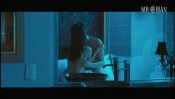 Jung Eui-chul in Five Senses of Eros (2009) Shirtless Straight Underwear Sexy Shirtless 9153