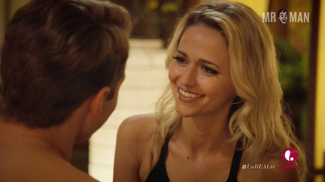 UnREAL's Sexiest Scenes with Freddie Stroma. Shirtless, Underwear, bulge, butt. 10404