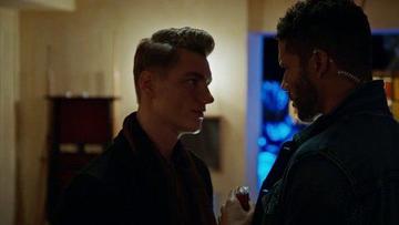 Alex Sparrow, Jeffrey Bowyer-Chapman in UnREAL (2015-2019) Gay Bathing Suit Bulge 23749