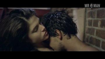Sexiest Scenes of Cam from Tracers. Sexy, Shirtless, Straight. 9965