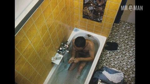 Man (segment "Montag") from The Death King Naked. Butt, Shirtless, Penis. 10043