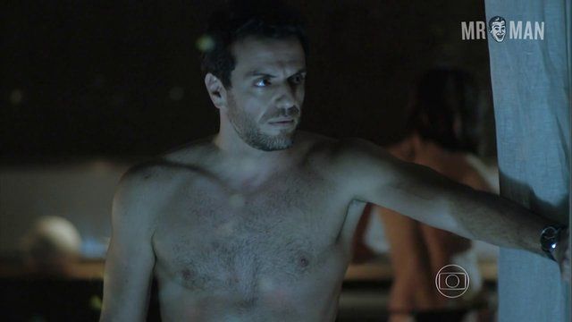 Alexandre Ticiano from Verdades Secretas Naked. Butt, Shirtless, Straight. 10151