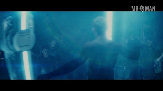 Hottest Jai Courtney Scene in Terminator Genisys. Sexy, Shirtless, butt. 11822