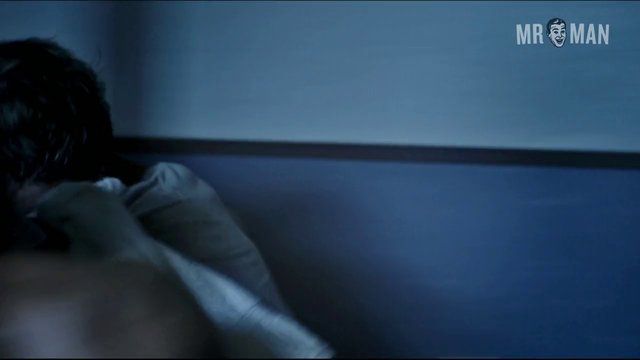 Dominic Purcell Naked in Elimination Game. Butt, Sexy, Shirtless, straight, underwear. 10213