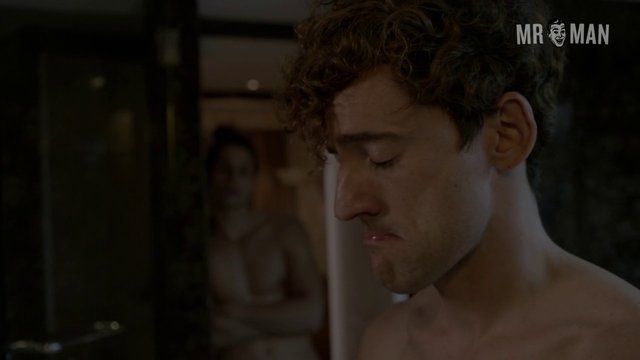 Alosian Vivancos Nude in Club de Cuervos. Sexy, Shirtless, Straight, Butt, Gay, balls, bathing suit. 10858