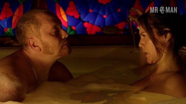 Hottest Christian Tappán Scene in Narcos. Sexy, Shirtless, Straight. 10928
