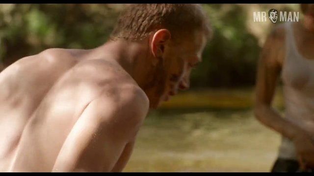 Sexiest Scenes of Arnaud Labrède from Love at First Fight. Sexy, Shirtless, straight, underwear. 11021