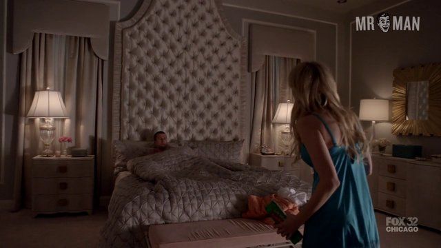 Sexiest Scenes of Chad Radwell from Scream Queens. Shirtless, Straight, Underwear, Sexy. 11225