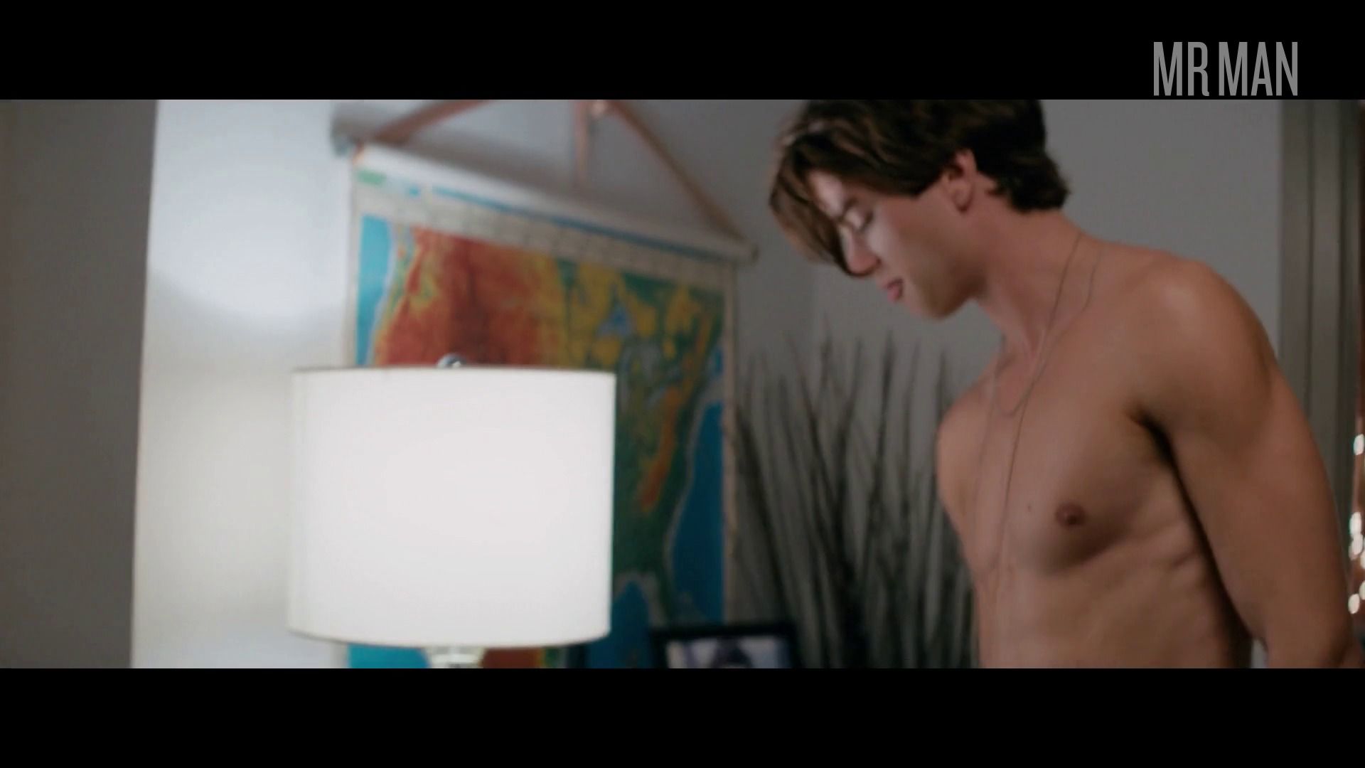 Sexiest Scenes of Ely Diamond from Naomi and Ely's No Kiss List. Sexy, Shirtless, gay. 27503