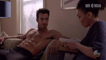 Aarón Díaz in Quantico (2015-2018) Sexy Shirtless Sexy Shirtless 16600