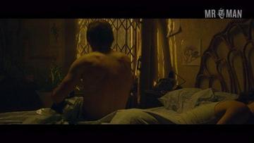 Joseph Gordon-Levitt in The Walk (2015) Sexy Butt Shirtless Butt Sexy 11361