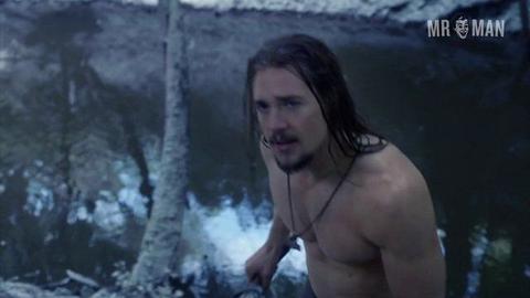 Alexander Dreymon Naked in The Last Kingdom. Balls, Butt, Shirtless, sexy, straight. 11731
