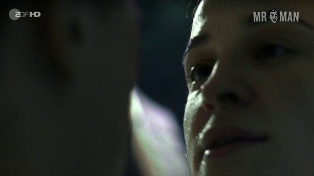 Golo Euler Naked in Auftauchen. Balls, Butt, Penis, Shirtless, bulge, straight. 12319