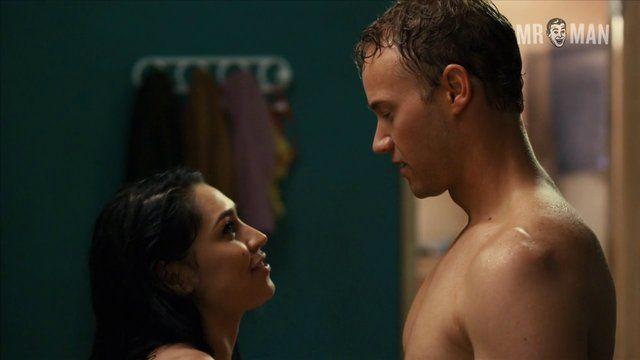 Steve Byers in The L.A. Complex (2012) Sexy Shirtless Straight Sexy Shirtless 12094