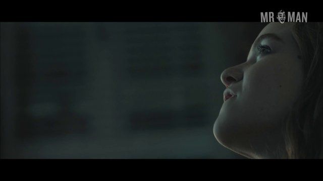 Cameron Monaghan Nude in Jamie Marks Is Dead. Butt, Sexy, Shirtless, straight, underwear. 12052
