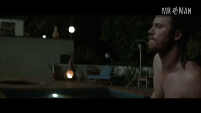 Garrett Hedlund in Mojave (2015) Butt Shirtless Butt Sexy 12189